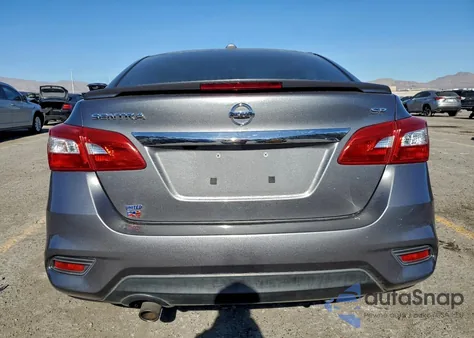2017 Nissan Sentra S z USA, uszkodzony, nr VIN 3N1AB7AP6HY253427